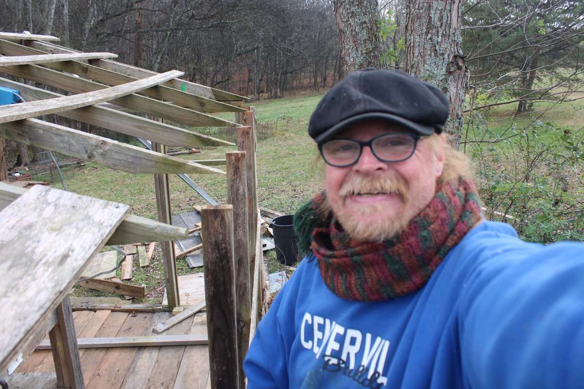 docsanderson's tweet image. #Scientists #Carpenter #RestorationProject #WildFireProtocol #Wolves @HeartsofHeroes_
@danpeckwx @Nature @Ginger_Zee Mags G, Got the Termite Damage Removed Roof Stable On Jacks REALLY Cold Beautifuls hands ACHE. but feels GREAT to get ths far. back to box to warm up Mwah DEEP Lee