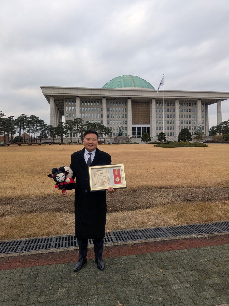 official_pucca's tweet image. PUCCA JUST MADE HISTORY

Pucca just took home the Korea Best Brand Award, honored by the Korean government at the National Assembly of Korea for being a global K-brand with 20+ years of impact.

20+ years of global legacy.
Billions in retail sales.
Now leveling UP in Web3 and…