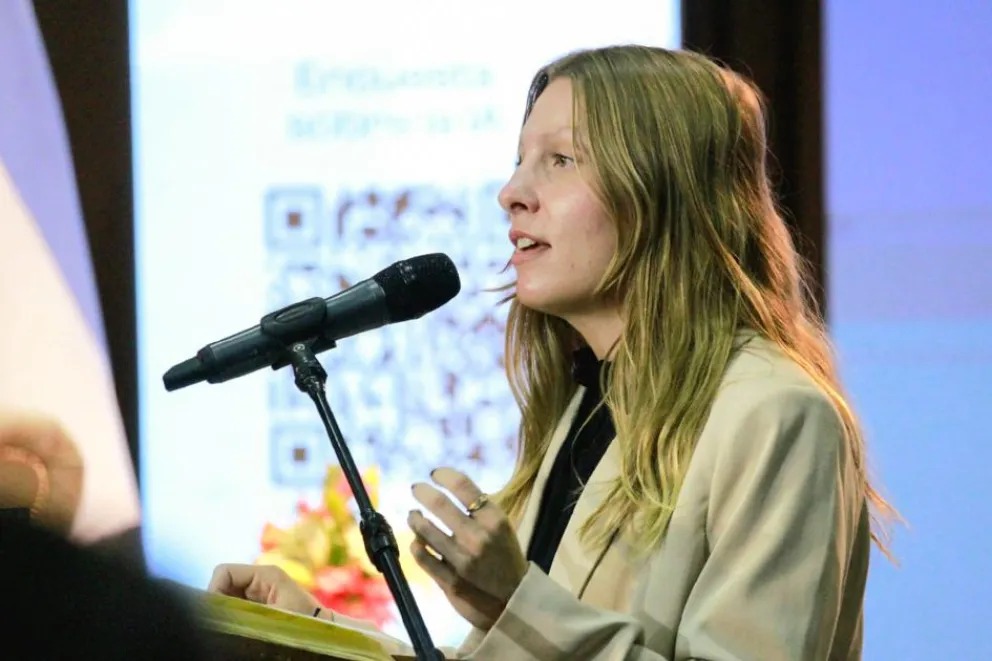 JUVENTUD Y CAPACIDAD 

Josefina Codermatz va a estar al frente del Ministerio de Juventud, Deporte y Cultura, un área central para fortalecer nuestra red social y acompañar a las nuevas generaciones.

Con su compromiso y capacidad, avanzamos en una gestión que combina renovación