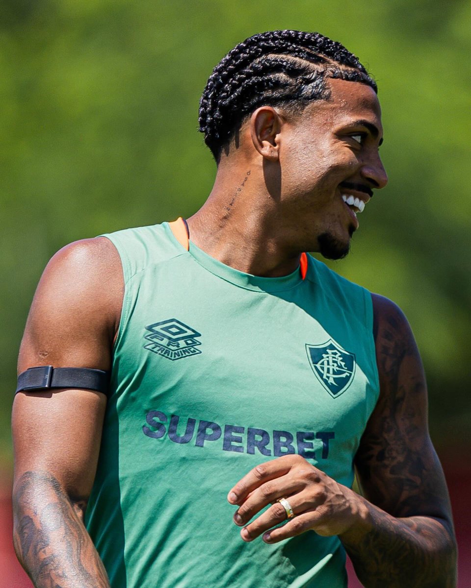 FluminenseFC's tweet image. Nova skin desbloqueada 🔓🐻

📸: Marina Garcia/FFC