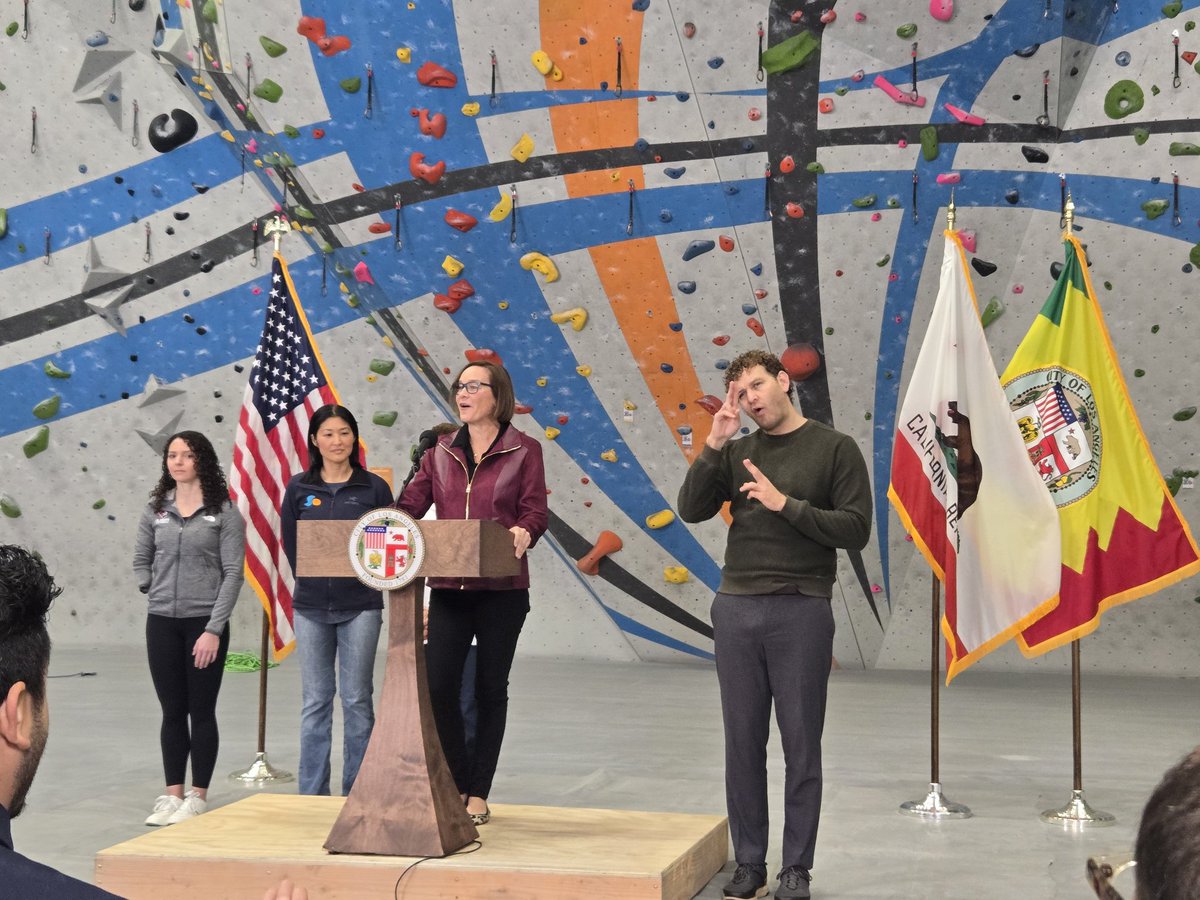 Ted Ross tweet media