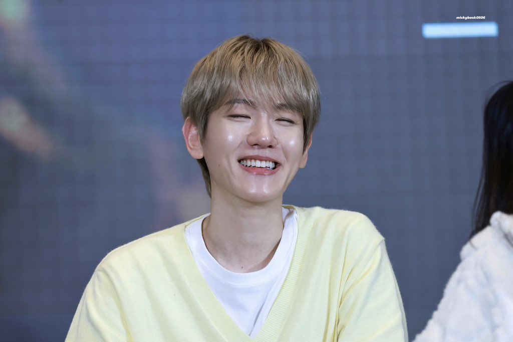 251129 YIZHIYU SHANGHAI
 #백현 #BAEKHYUN #ベッキョン