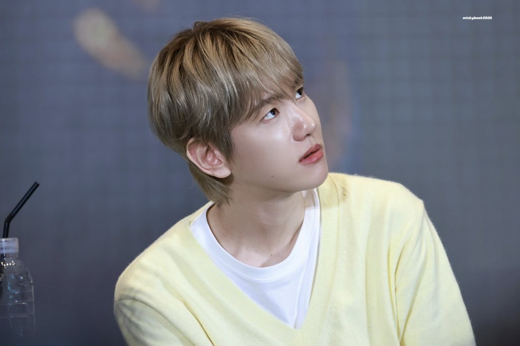 mickybaek0506's tweet photo. 251129 YIZHIYU SHANGHAI
 #백현 #BAEKHYUN #ベッキョン https://t.co/dS1QS5skcv