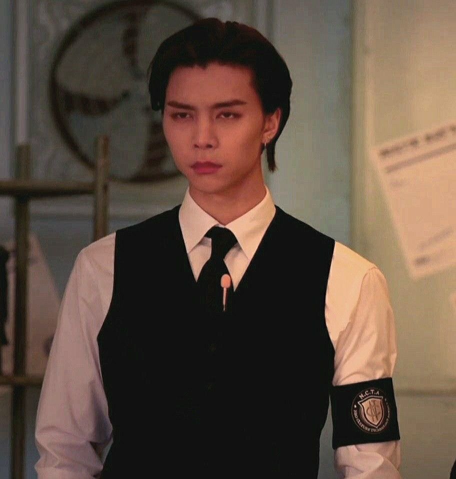 ยศที่เลื่อนคดีบีบี๋ทั้งนั้น