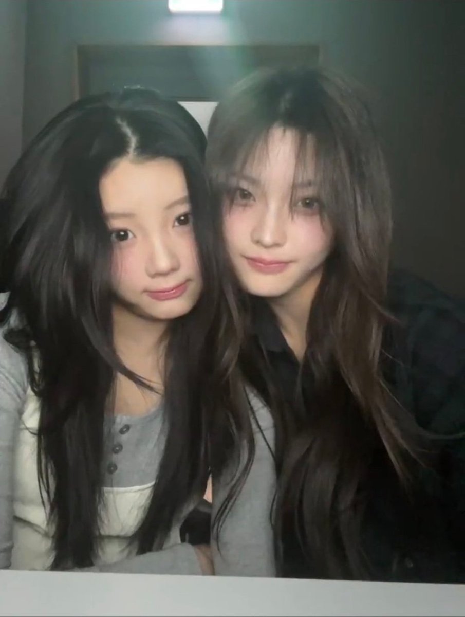 애매 tweet media