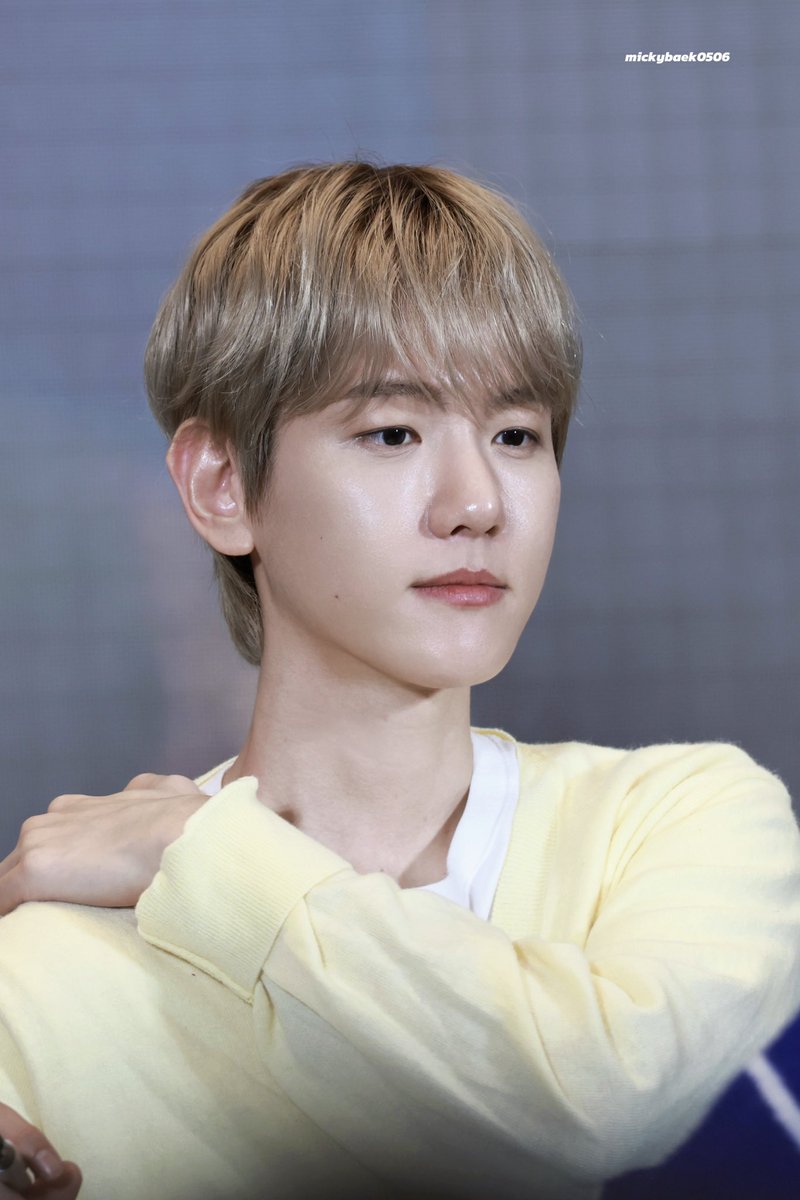 251129 YIZHIYU SHANGHAI
 #백현 #BAEKHYUN #ベッキョン