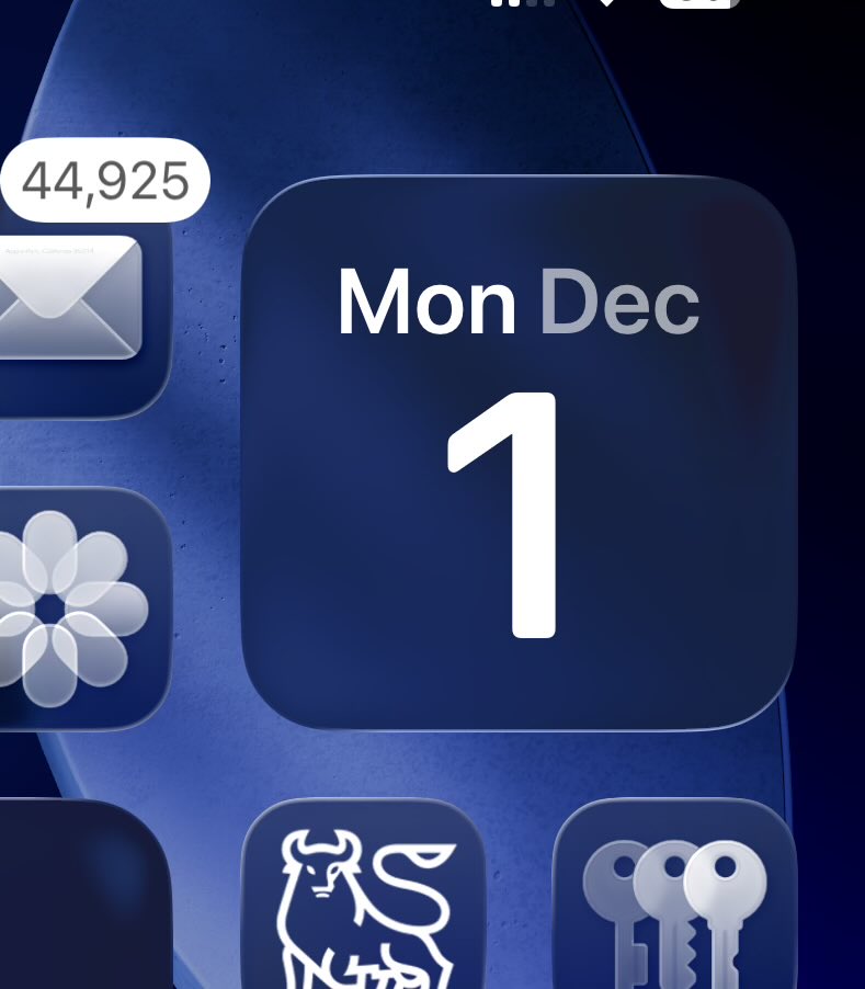 ianzelbo's tweet image. HOW IS IT DECEMBER ALREADY