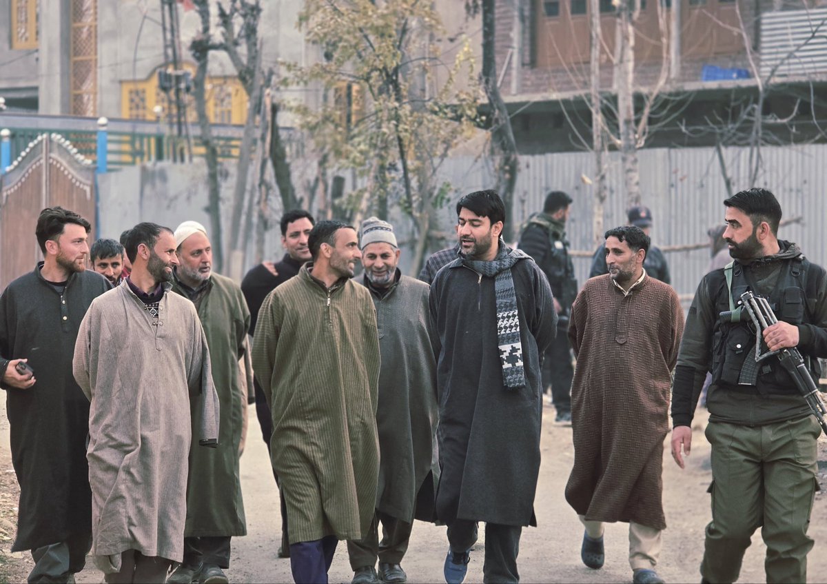 arshadbhat_'s tweet photo. Day 3 , Pad Yatra (Booth To Booth) Covered Gori Chak , Drabgam Bala , Drabgam Payeen, Gulshanabad, Hanjan Payeen , Sonchooko, Kachipora , Akhal , Sehpora &amp; Qasbayaar.
#bjp #PMOfIndia 
@AshokKoul59 @Sunil_SharmaBJP @AmitShah https://t.co/UBTxIJG4HY