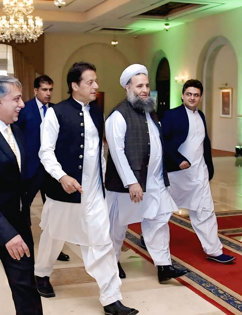 iamansaarmy's tweet image. عمران خان ایک بار پھر پاکستان کے طاقتور ترین وزیراعظم بنیں گے۔
انشاء اللہ👈