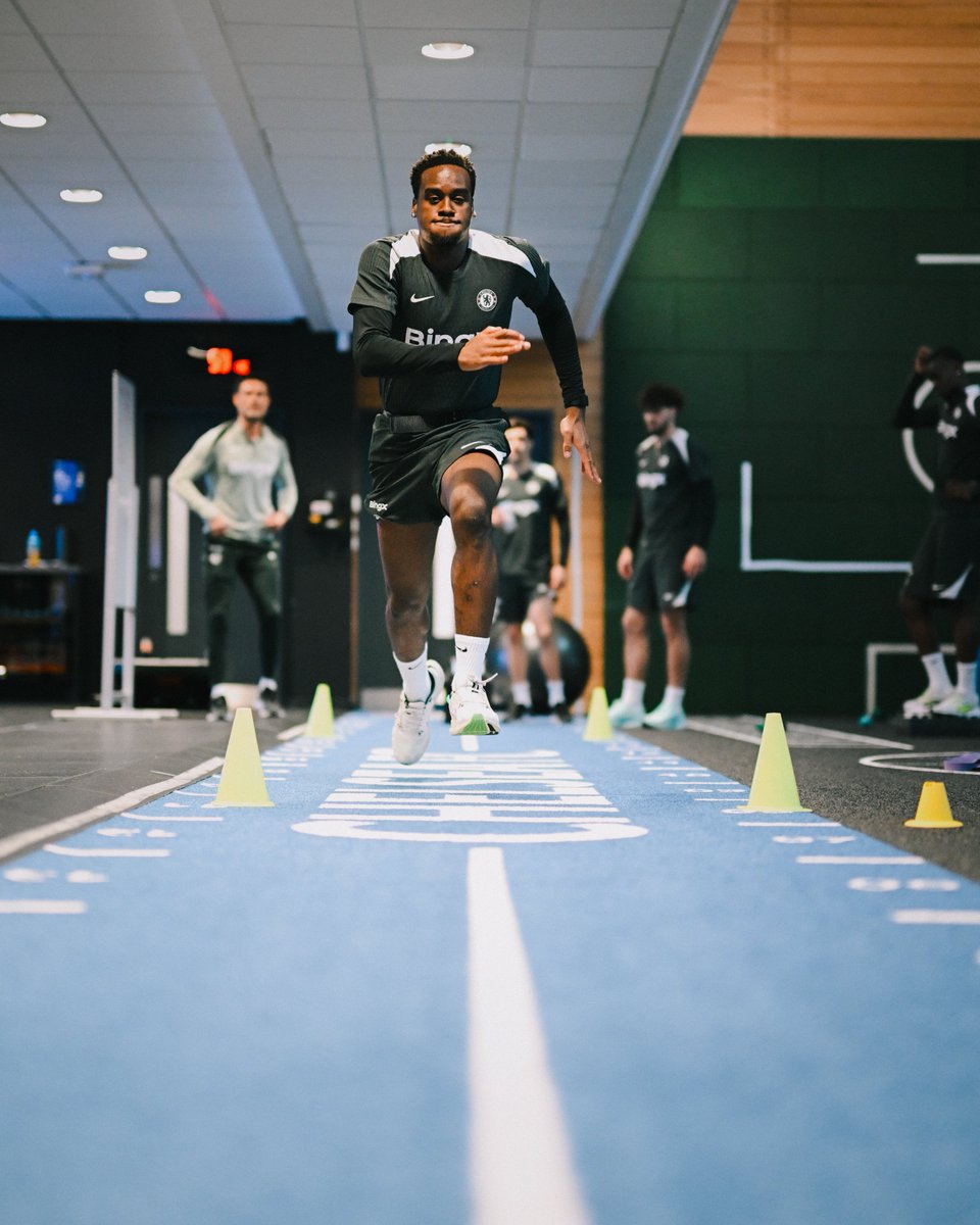 ChelseaFC's tweet image. Back to work. 😤