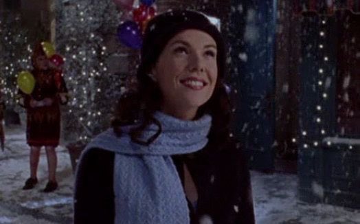 ArtCelineLove's tweet image. gilmore girls christmas season☃️❄️🌨️