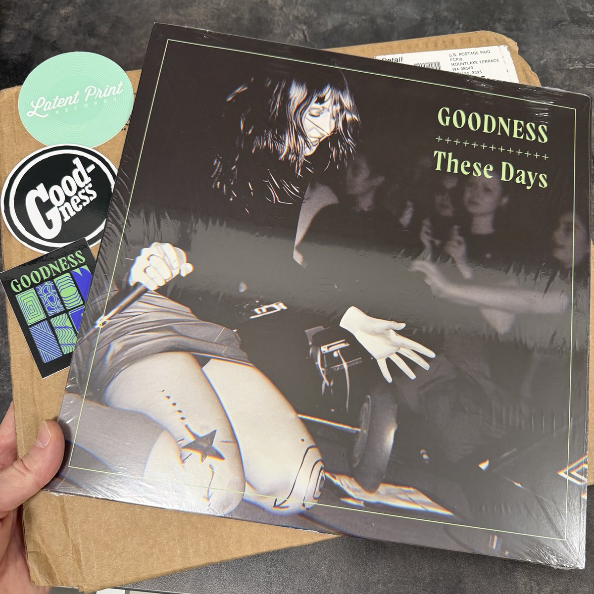 MAIL DAY🚨

#Goodness #LatentPrintRecords <a href="/carriemakre/">Carrie Akre</a> <a href="/dmnewcomb1/">Danny Newcomb</a> <a href="/ChrisFrielworld/">Chris Friel</a>