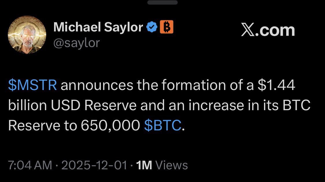 beaniemaxi's tweet photo. $MSTR narrative shifted quick from buy Bitcoin as a USD hedge to buying the USD as a reserve asset.

Turn off the lights. It’s over. https://t.co/T4TKaKhl80