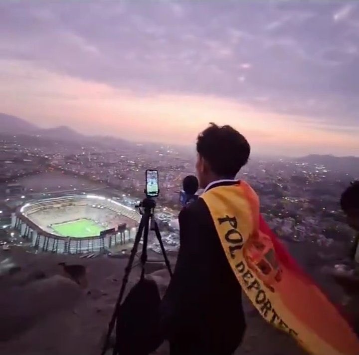 sfpepior's tweet image. ele simplesmente criou a historia 

essa imagem é muito foda