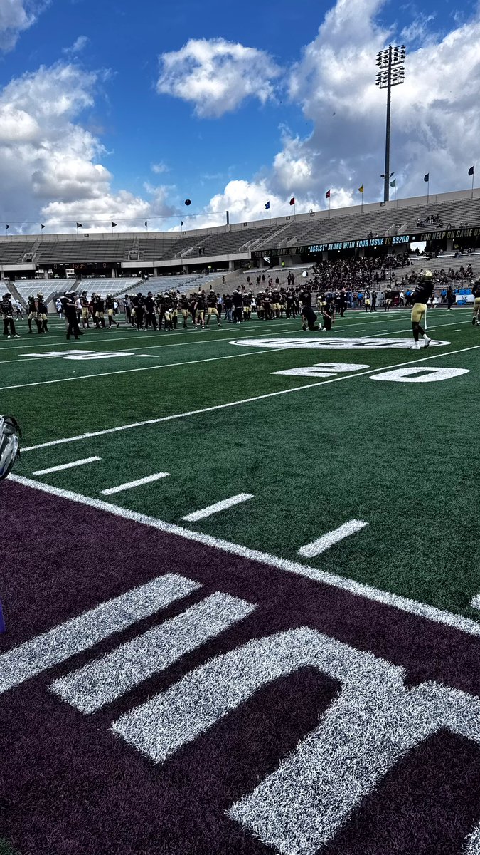 Thank you <a href="/TXSTATEFOOTBALL/">Texas State Football</a>, <a href="/TrustMyEyesO/">⭕️FFERTUNITY</a>, <a href="/BWells409/">Ben Wells</a>, <a href="/Bdpeveto/">Bradley Dale Peveto</a> for the game day invite. Great atmosphere, great game, and a great experience. I appreciate the chance to be there. 

#TakeBackTexas