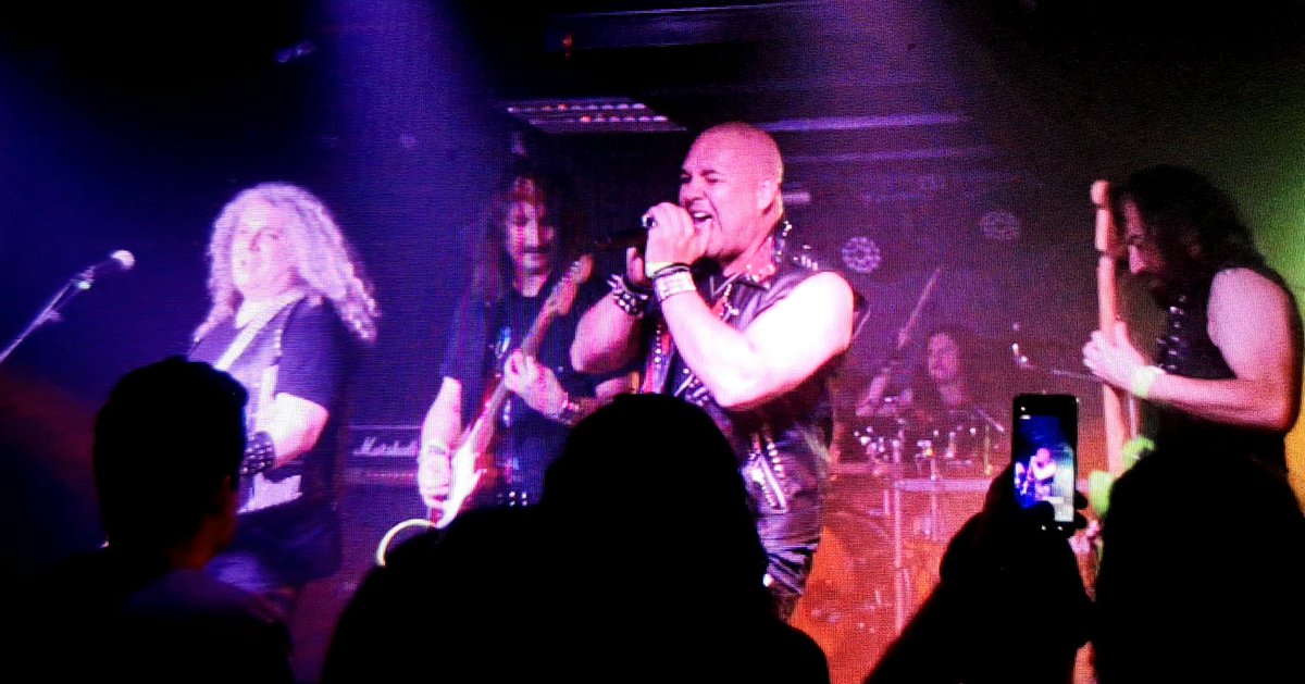 Iron_Spell's tweet photo. Iron Spell abriendo para Ambush en Santiago. https://t.co/Alw9rJOz7D