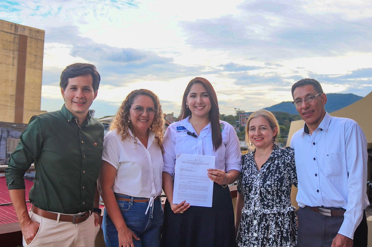 ¡Buenas noticias!🚨

Aprobado en segundo debate el Proyecto 055, de autoría del <a href="/PartidoMIRA/">Partido MIRA</a>, que establece los lineamientos de la Política Pública de Libertad Religiosa en Villavicencio.

¡Un paso histórico para garantizar este derecho fundamental!📃