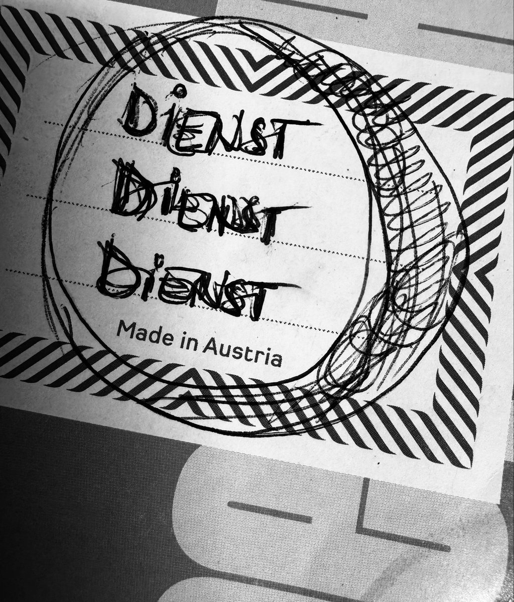 Spirelli79's tweet photo. #TheBrain #doconduty #24hshift #sicheristsicher 😜 https://t.co/1OLBs2xLxa