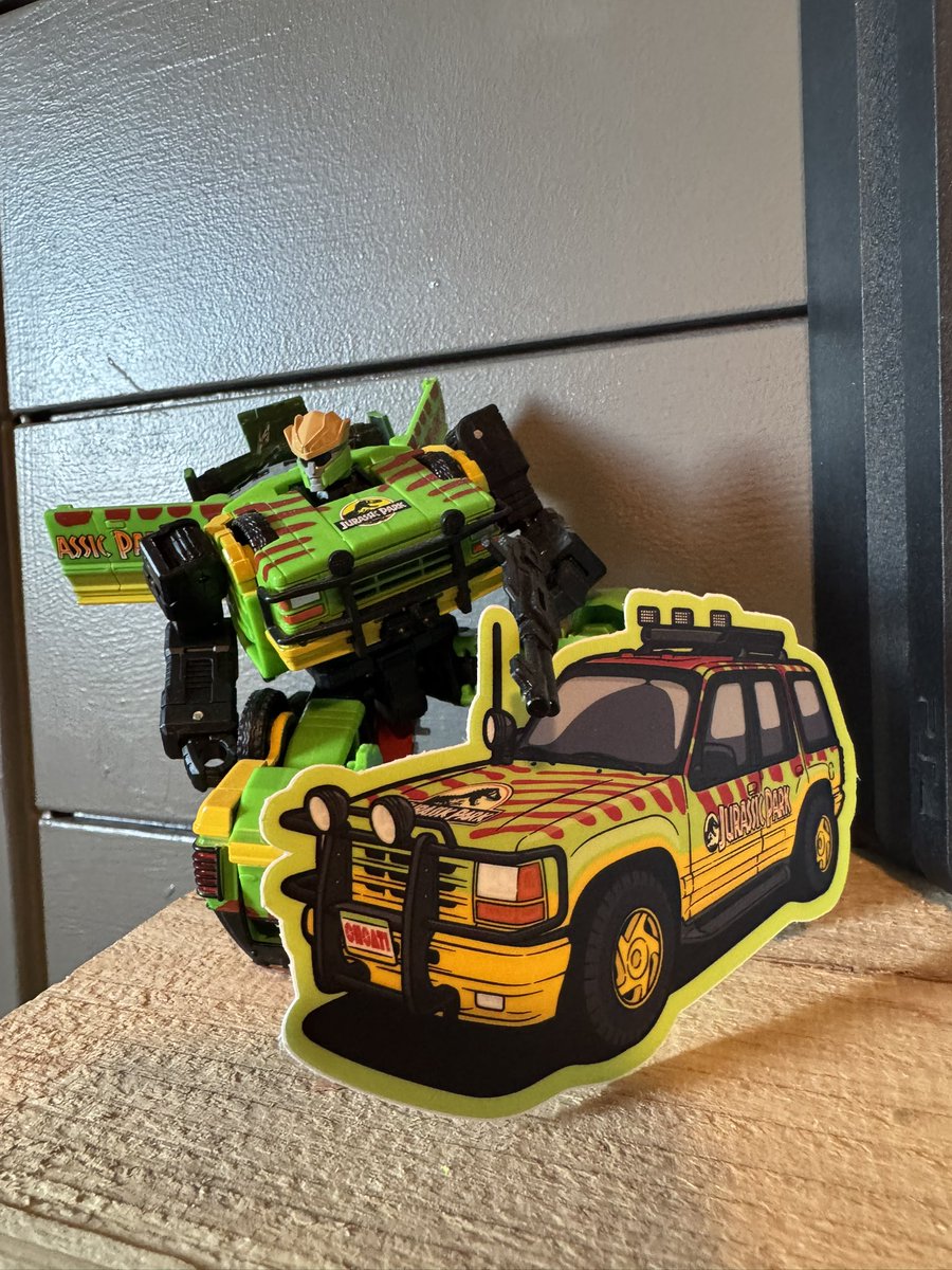 CarhoarderGarage tweet media