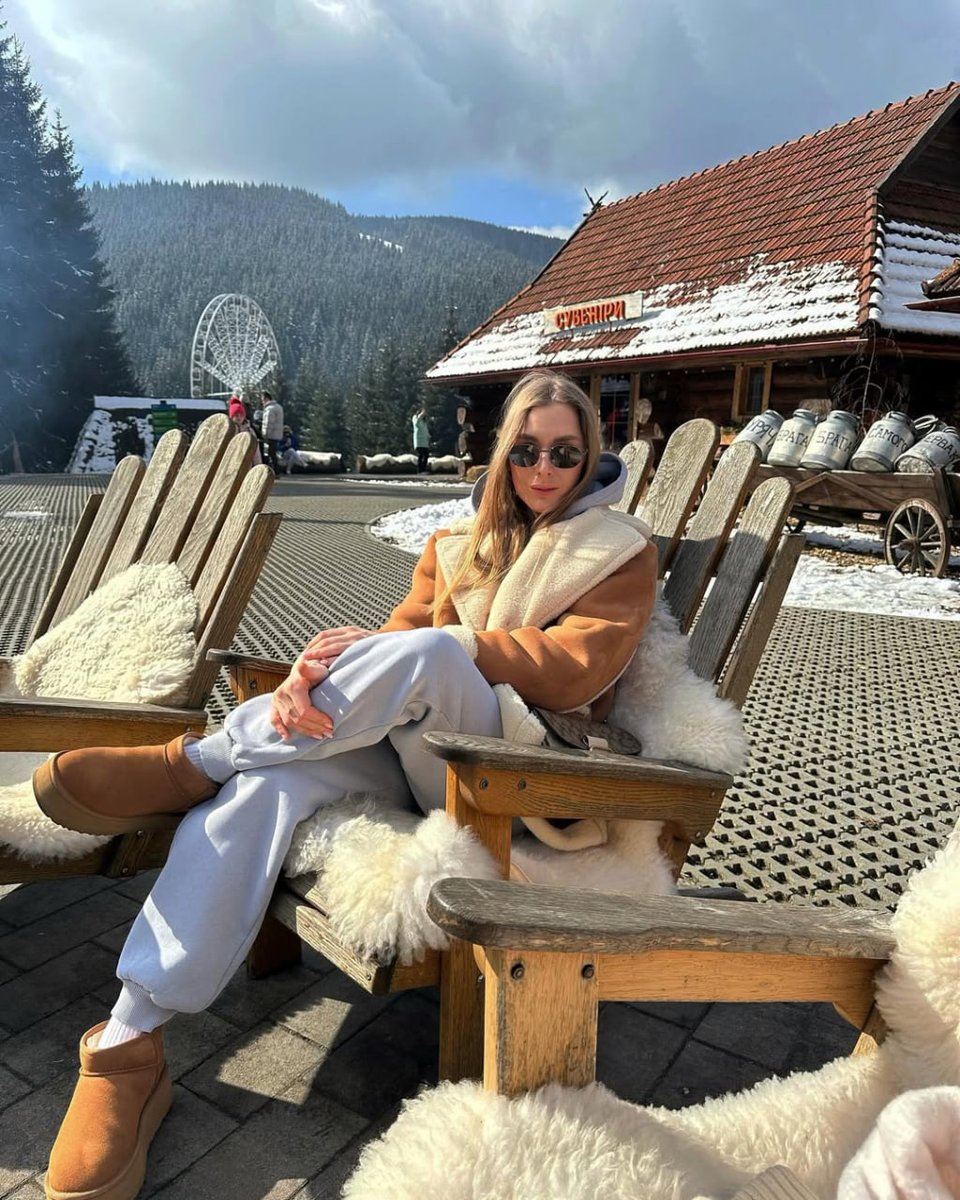 Emily13245341's tweet image. I haven't been able to go out and relax in a long time, so I took advantage of Thanksgiving to go out and relax