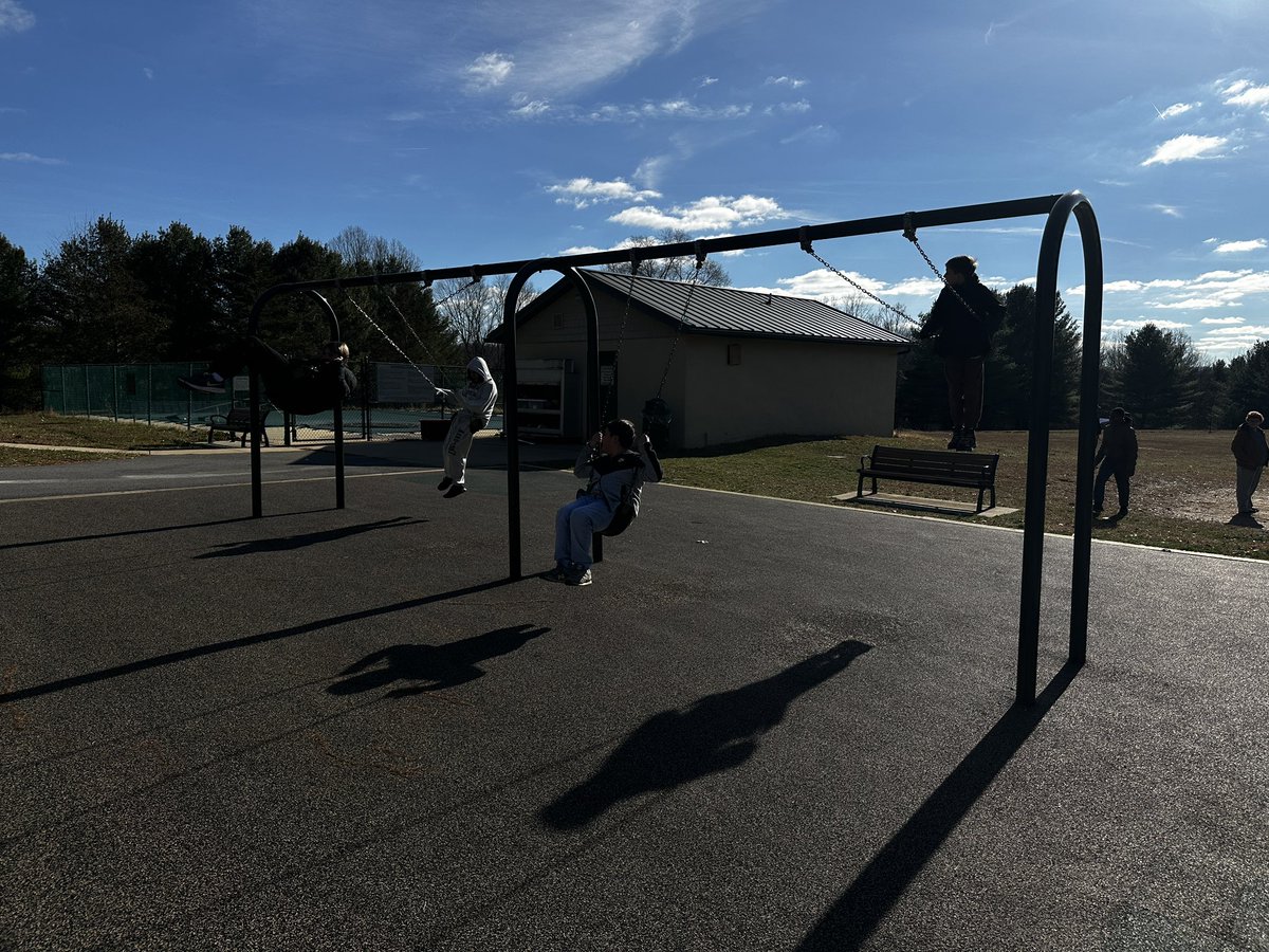 CCPS_ODS's tweet image. West Middle week 1: rec time fun! #ODSchangetheworld