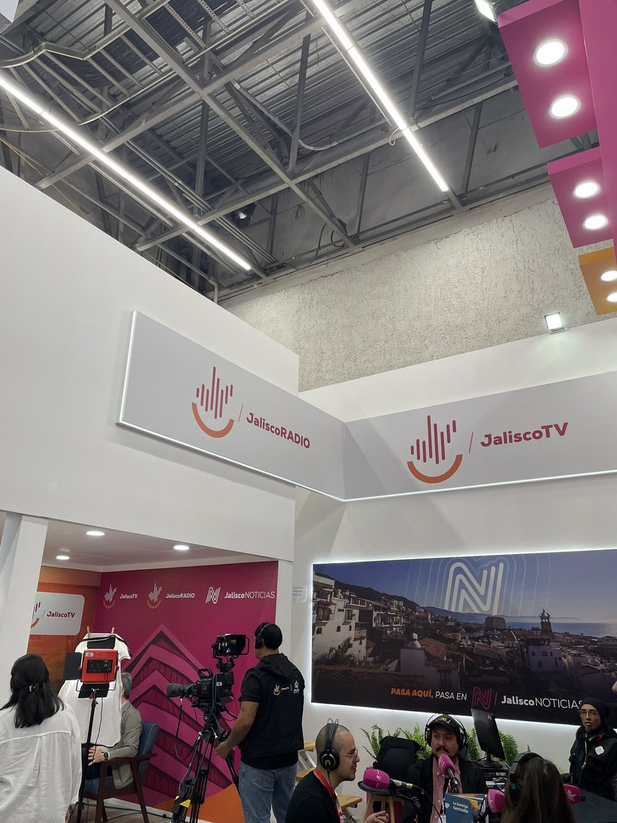 LiborioRG's tweet image. Que todos tengamos una buena semana desde la FIL
@JaliscoTV @JaliscoRadio @notijaliscotv_