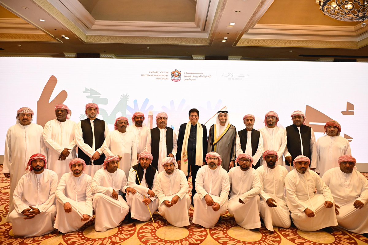 PiyushGoyal's tweet image. Delighted to attend the 54th UAE National Day celebrations! 

Grateful for the warmth &amp;amp; hospitality extended by H.E. Dr. Abdulnasser Jamal Alshaali, Ambassador of UAE to India, @UAEembassyIndia. Proud of the strong India-UAE partnership, driven by trust, innovation &amp;amp; shared…