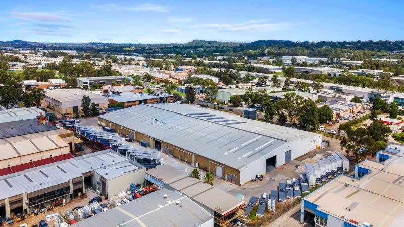 Realterm tweet media