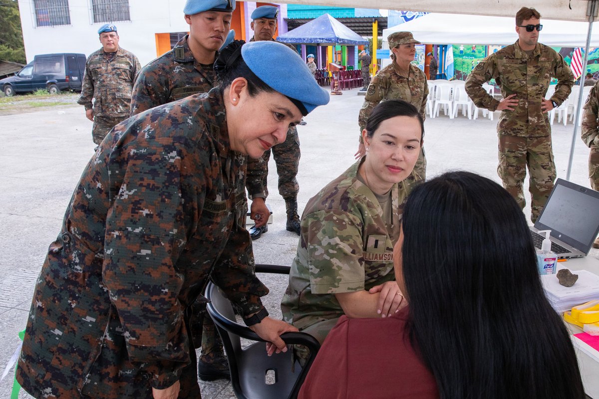 USNationalGuard's tweet image. Working side by side with their Guatemalan military and civilian partners, @arkansasguard members delivered essential medical care to Guatemalan citizens through a State Partnership Program humanitarian initiative.

📸flic.kr/s/aHsjGGXFe5 #SPP
