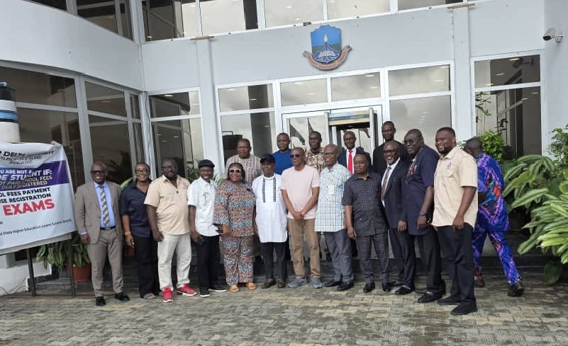 FUPREofficial's tweet photo. “When universities stop working, the entire society feels it.” — Prof. Ezekiel O. Agbalagba, VC FUPRE
Bridging the Divide: FUPRE VC calls for a new era of collaboration between ASUU &amp; university administrators. #FUPRE #ASUU #HigherEducation https://t.co/hBJEssMVGk