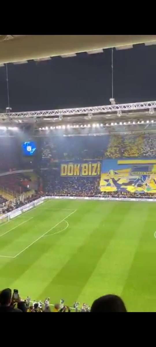 DÖKERİZ DE DİKERİZ DE SİZ RAHAT OLUN..
😄😄
Fenerbahçe- Galatasaray