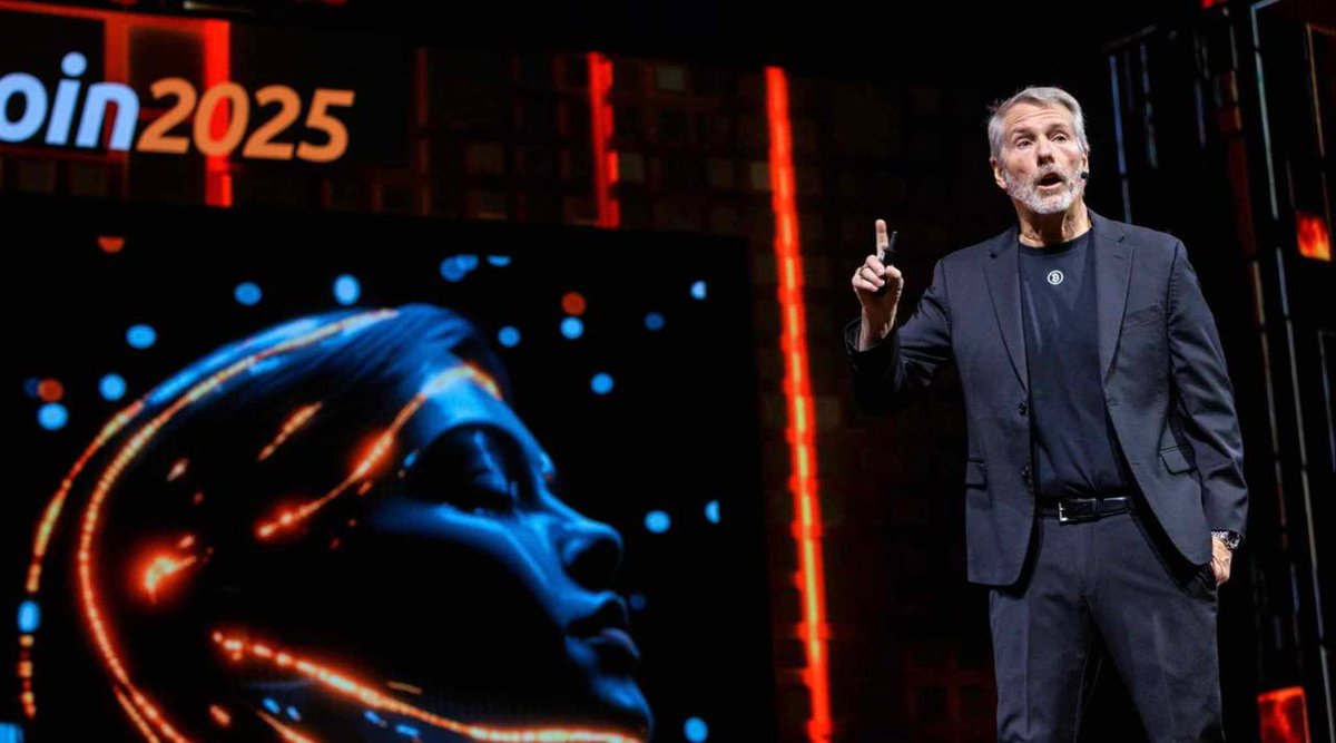 سقوط سهام بزرگ‌ترین دارنده بیت‌کوین جهان

سهام شرکت استراتژی، بزرگ‌ترین دارنده بیت‌کوین در جهان، پس از هشدار این شرکت درباره احتمال زیان ۵.۵ میلیارد دلاری در صورت عدم بهبود قیمت بیت‌کوین، بیش از ۱۱ درصد کاهش یافت. افت شدید ارزش بیت‌کوین از ۱۲۶ هزار به ۸۶ هزار دلار، مدل تأمین مالی