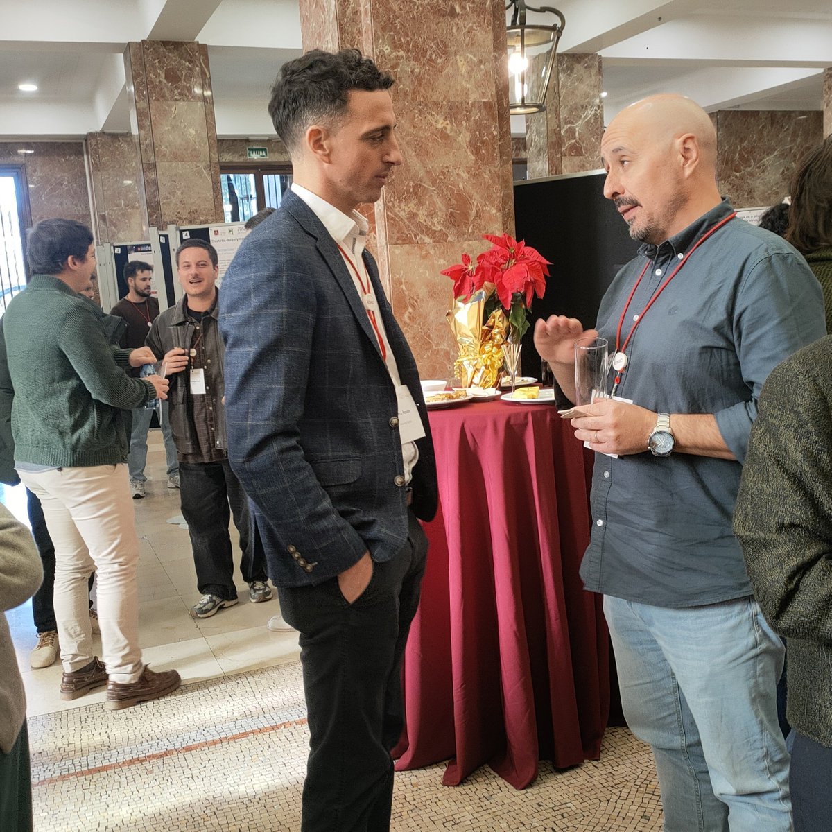 IQM_CSIC's tweet image. 🎯 Se cierra el 1er Simposio del @IQM_CSIC sobre Química Médica y Biomedicina.
Una jornada llena de charlas inspiradoras, pósteres destacados y mucho networking 🔬🤝

Gracias a todos/as los/as participantes por hacerlo posible.
¡Nos vemos en la próxima edición!

#Networking #CSIC