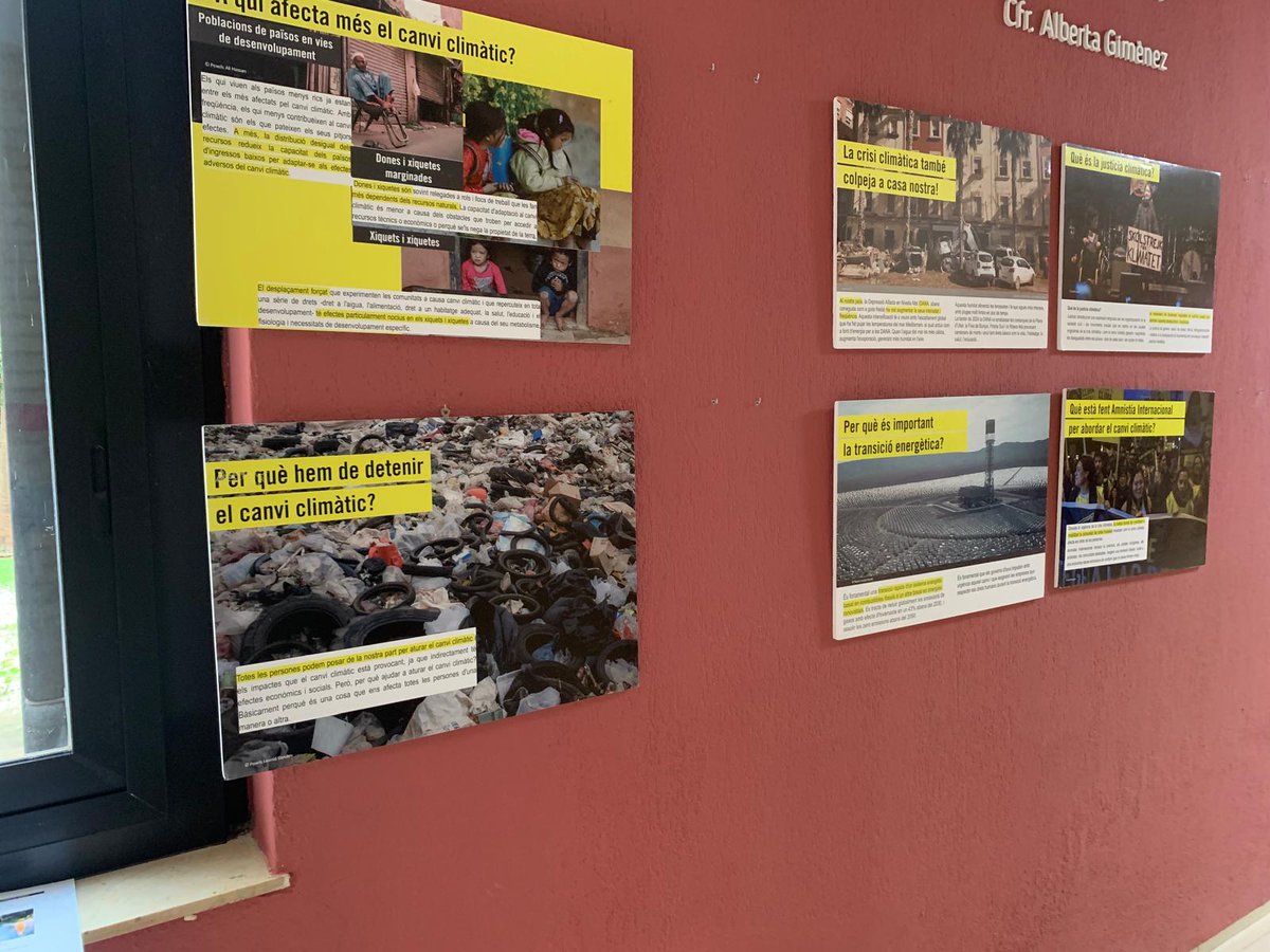 En el Colegio Pureza de María de Valencia
Nuestro coordinador de Amnistía Internacional CV Ignacio Gay nos hace partícipes de esta exposición sobre el cambio climático

<a href="/amnistiaespana/">Amnistía Internacional España</a>  <a href="/AmnistiaCV/">Amnistía Internacional Comunidad Valenciana</a>