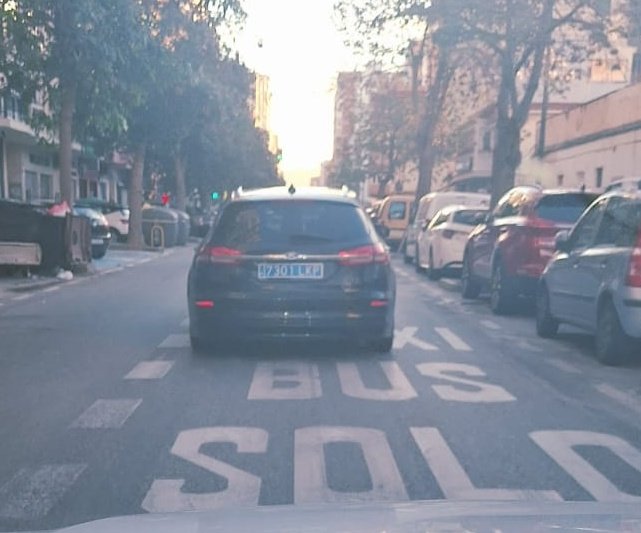 EliteTaxiEspana's tweet photo. 2 #Noticias 🗞
1 El #Falso #PrecioCerrado de las #Vtc...

2 Los #Robitaxis pronto en #España...
 https://t.co/XExMDUPJTe

https://t.co/4Othtuszoj

@Lanubirt
@Mariluzfri
@antaxi_ofi @FAET_Andalucia @radioalban @TaxiFedeVLC @FCantaxi @Elite_TaxiBcn @taxiyellowblack @TaxienLucha https://t.co/Esc83VpotD