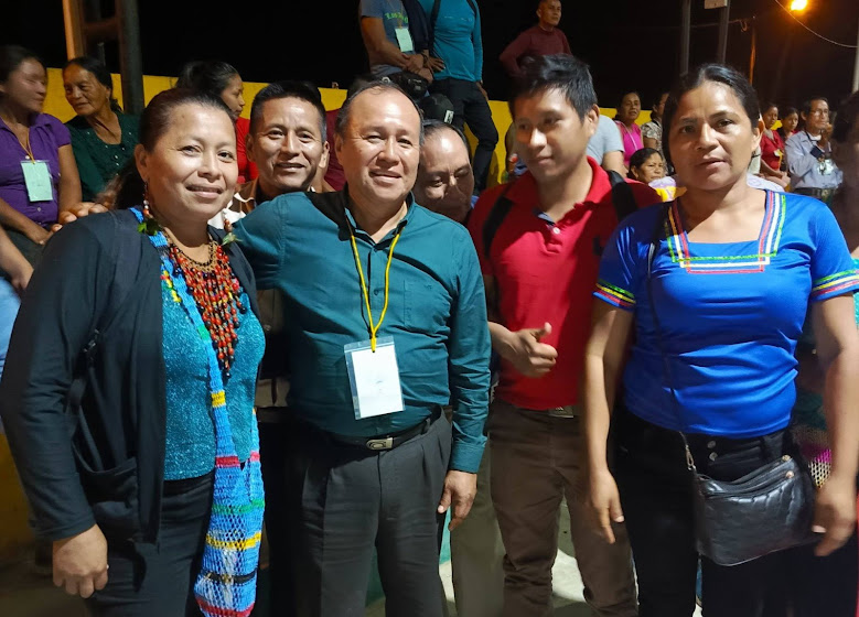 skv_ecosystem's tweet photo. Organizaciones indígenas del Ecuador renuevan sus dirigencias y fortalecen su estructura organizativa
https://t.co/KHgXJFk1or 
SIGANOS EN NUESTRAS REDES SOCIALES:
FACEBOOK: https://t.co/5evv6ZNK72
TWITTER o X: 
https://t.co/nX04Z78uBJ
https://t.co/Dfb9lvAOcw https://t.co/WvBUlSllC4