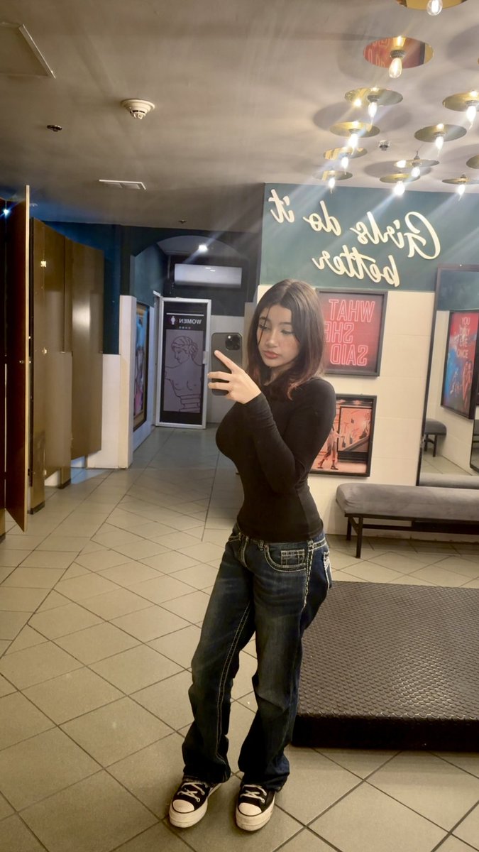 Rena ᗜˬᗜ tweet media