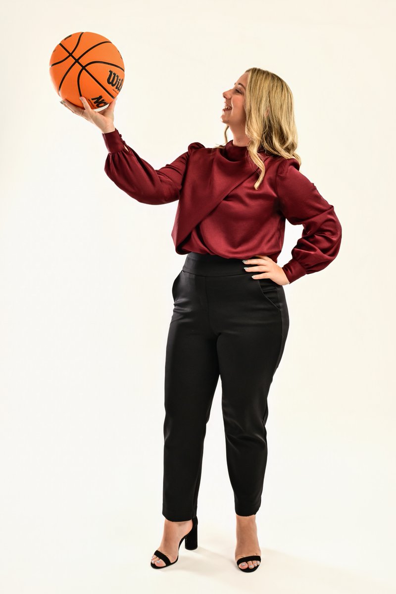 In honor of National DOBO day yesterday, we wanted to make sure we showed our appreciation to our DOBO: Hailey Kuhns 🫶

#WeDOImpossible | #OneTROY⚔️🏀