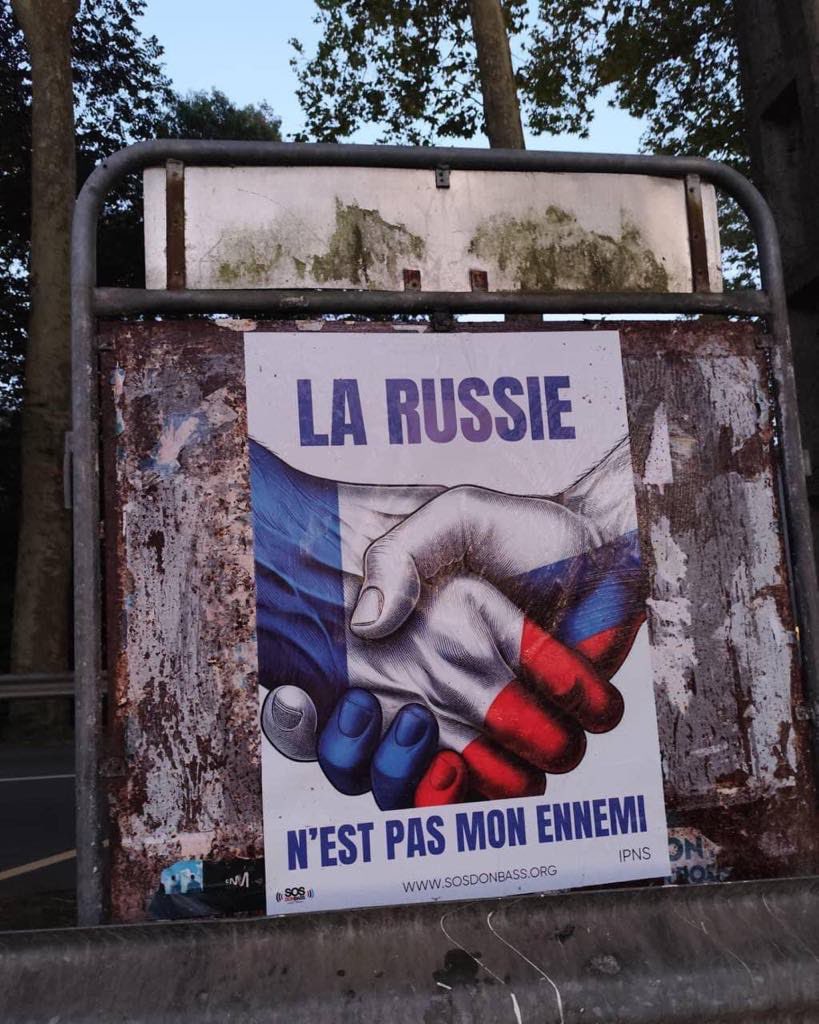 La campagna “La Russia non è il mio nemico”, come affermato da molte agenzie di intelligence, è stata ideata e confezionata dal Servizio Informazioni Estero del Cremlino. 

Un caso che il libro di <a href="/ale_dibattista/">Alessandro Di Battista</a> usi nel titolo questo claim? 

Io non credo.