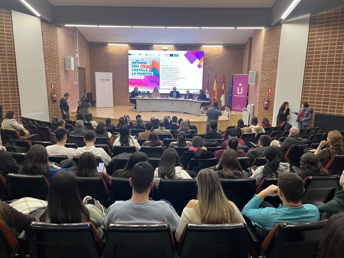 Facultad de Ciencias Económicas y Empresariales AB tweet media