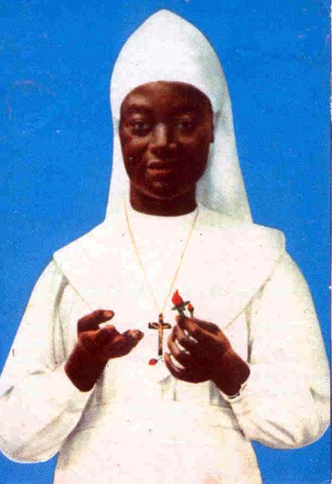 365selecciones's tweet image. Beata Clementina Nengapeta Anuarite. Virgen y mártir
(1939 - 1964). Congregación de Religiosas Misioneras de la Sagrada Familia. Isiro, en la República Democrática del Congo.