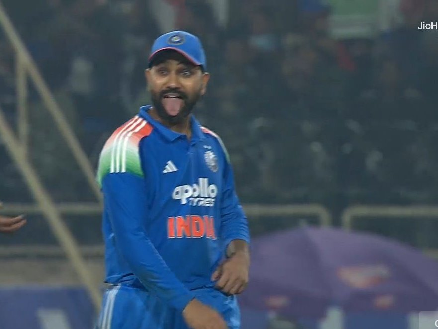 Rakeshkumarray8's tweet image. I am not a kid anymore 
I am a mature person.

Also me