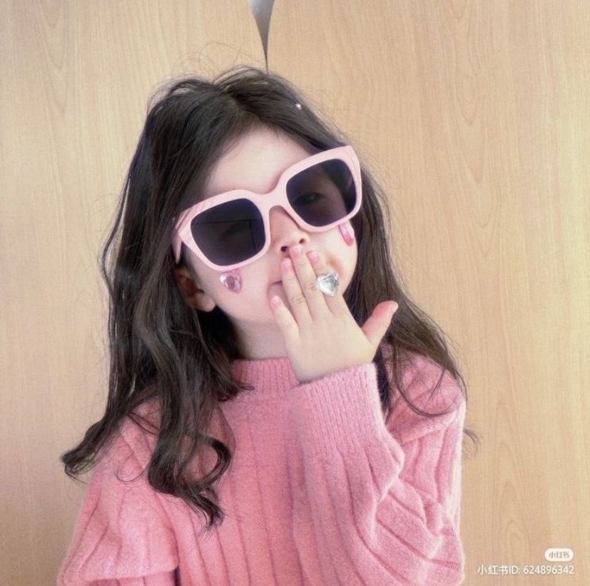 قهوة المساء لـ 6 اشخاص 
☕️ ☕️ ☕️ ☕️ ☕️ ☕️💐

 الشروط /
 متابعة حساب  <a href="/iiibh97/">شخص ماٰ</a>
رتويت للتغريدة 🔃
منشن أصحابك 👨‍👩‍👧‍👦
————♥️

السحب الكتروني من الرتويت والمنشن 🔃