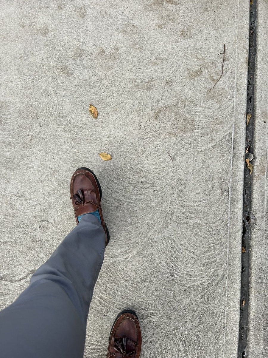 BeaverBasher67's tweet image. Dear man above, please let me secure the ‘ship before winter break #needit