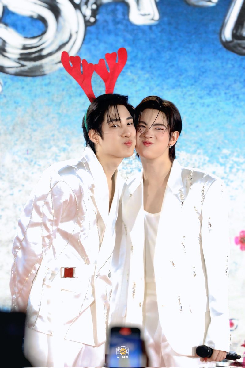 ฮ๊อปไหม

EM DISTRICT ANV2025 X TFO
#EMAnniversaryxTleFirstOne