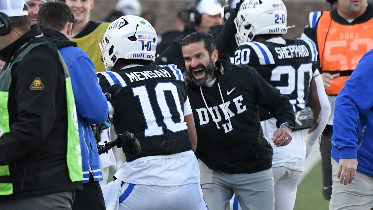 Duke head football coach Manny Diaz believes that the Blue Devils should be in the College Football Playoff with a win on Saturday. dukewire.usatoday.com/story/sports/c…