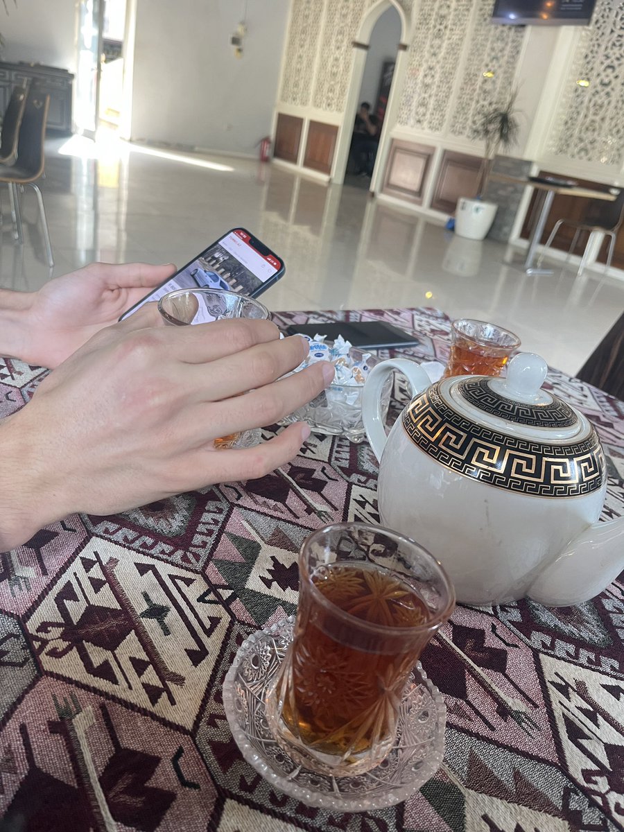 _Singularity2o's tweet image. Ən uzun ay noyabr ayı seçilsin🙏🏻 
( araya rəşadın ayaqqabısı girib amma olsun)