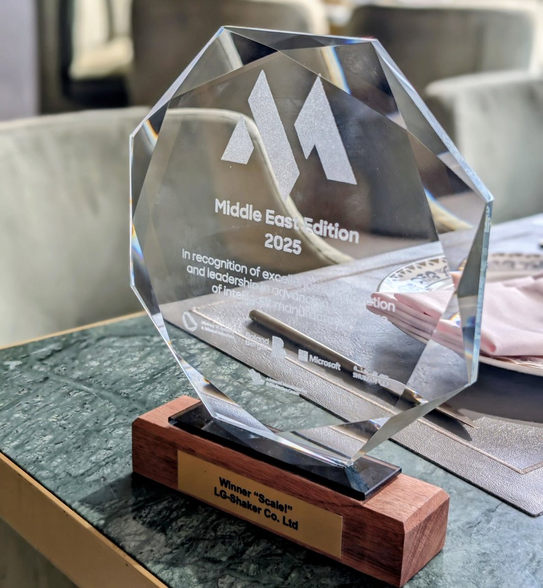 تفخر إل جي شاكر بحصولها على جائزة MIMA خلال فعالية ITSA 2025، وذلك بحضور معالي وزير الصناعة والثروة المعدنية الأستاذ بندر بن إبراهيم الخريّف

إنجاز يرسّخ التزامنا بالابتكار والتميّز الصناعي

#Saudi #Riyadh #MIMA #ITSA2025 #LG #LGShaker #Industry #Innovation #SHAKERGROUP