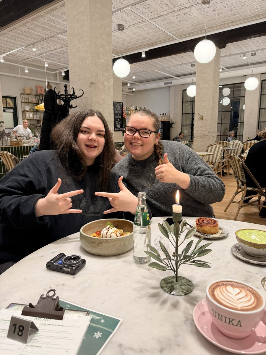 in dänemark mit den guurls 🤪✌🏻