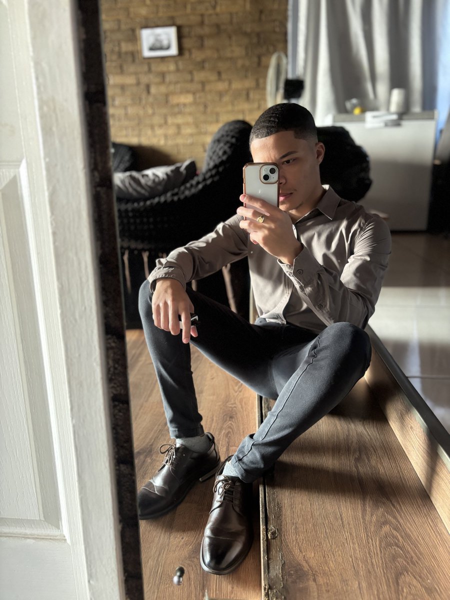 brentonszn's tweet image. Clock it